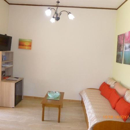 Bungalows Niki Acharavi  Exterior foto